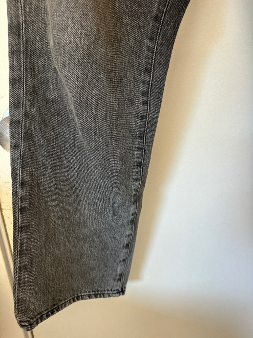 Frame Denim Dark Gray Wash Straight-Leg Jeans - Picture 5 of 7